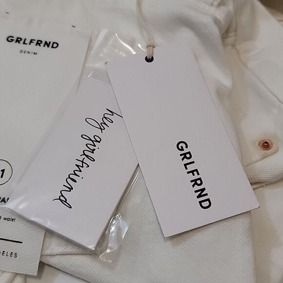 GRLFRND The Maran Wide Leg Split Hem Mid Rise White Jeans NWT size 31 - Picture 13 of 13